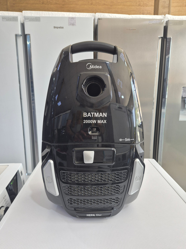 جاروبرقی میدیا 2000 وات مدل VC-B560 ا MIDEA