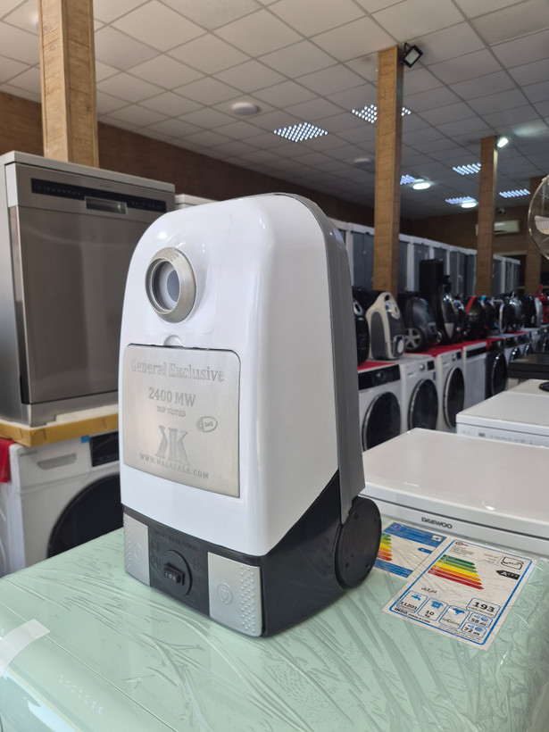 جاروبرقی جنرال اکسکلاسیو 2400 وات